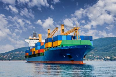 Container Freight Rates from Asia Drop as Ports Face Congestion: What This Means for Shippers